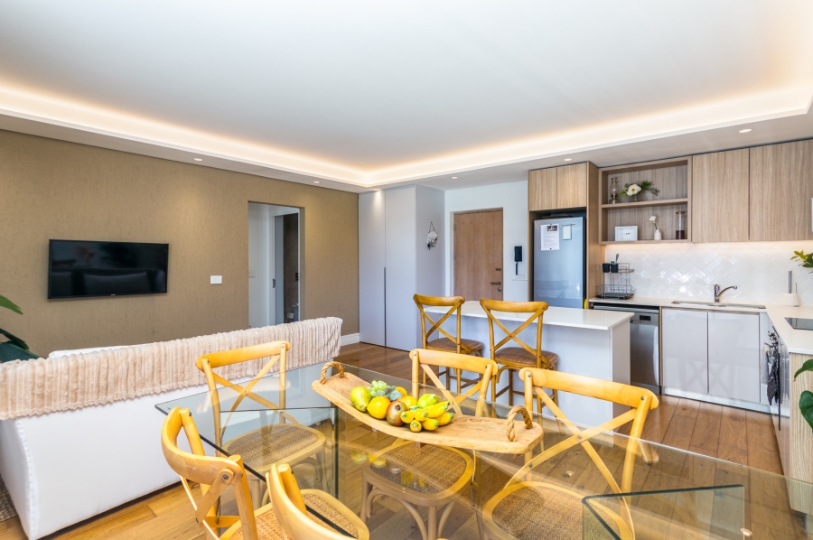 1 Bedroom Property for Sale in Sea Point Western Cape